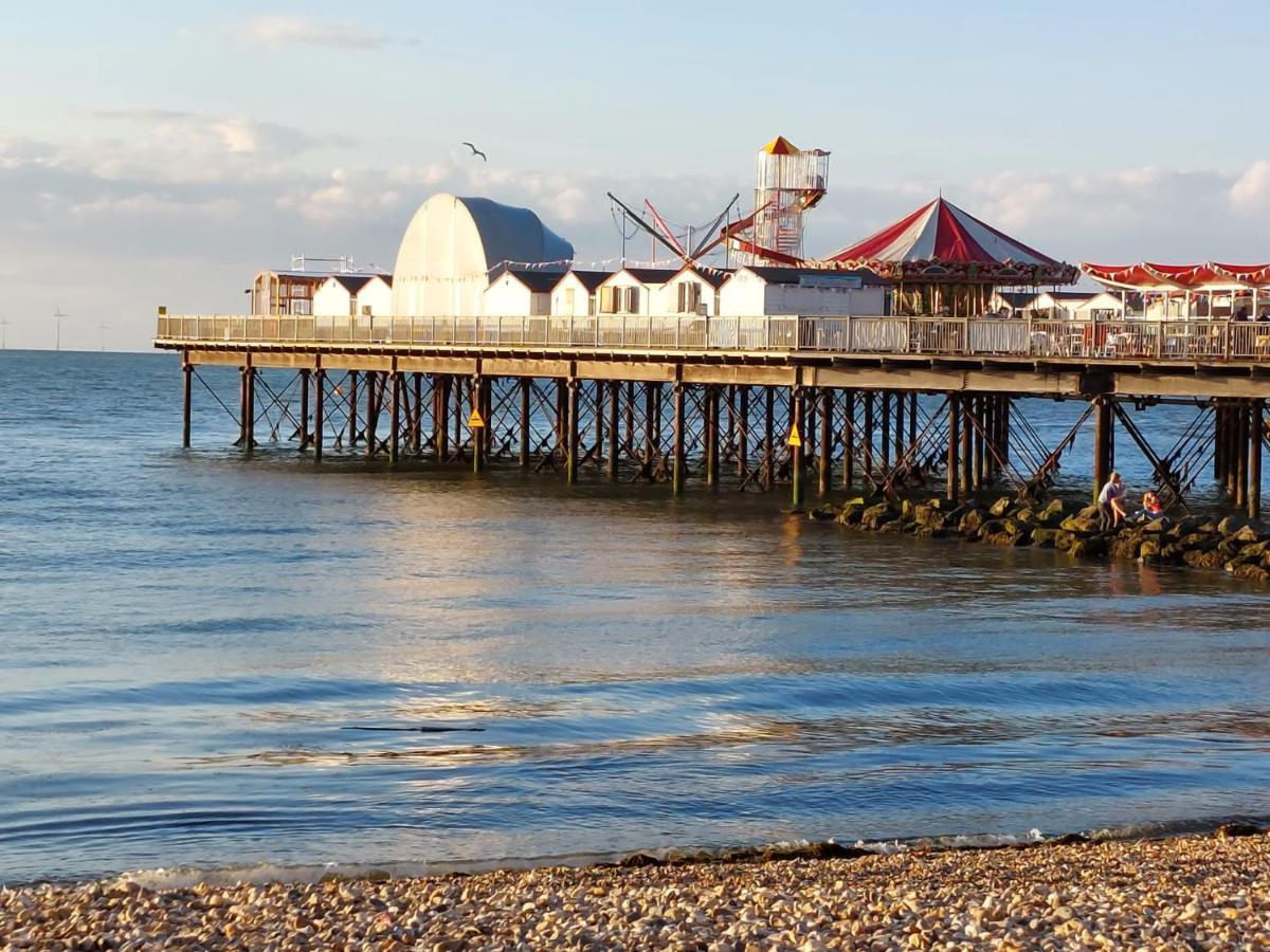 Inviting 1-Bed Apartment In Herne Bay Bagian luar foto